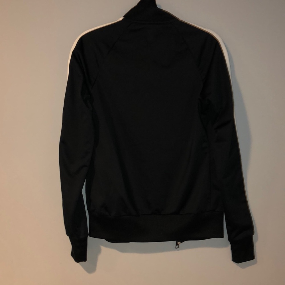 Nike jacket! - Picture 2 of 7